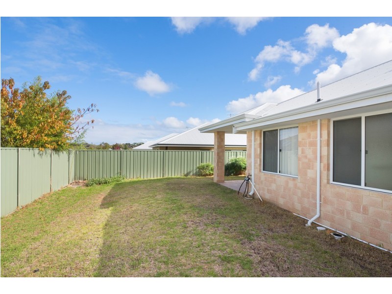 9 Tamarix Crescent, Margaret River WA 6285