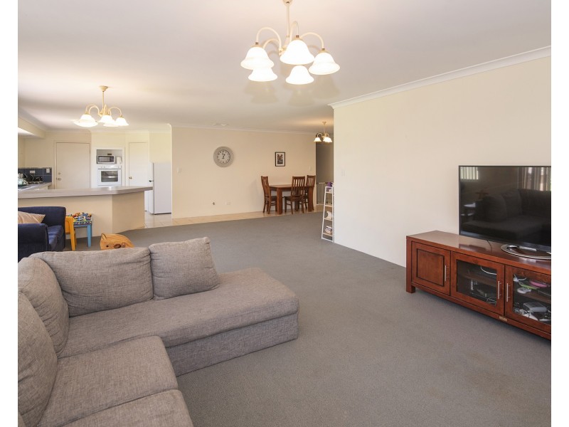 26 Pigeon Rise, Geographe WA 6280