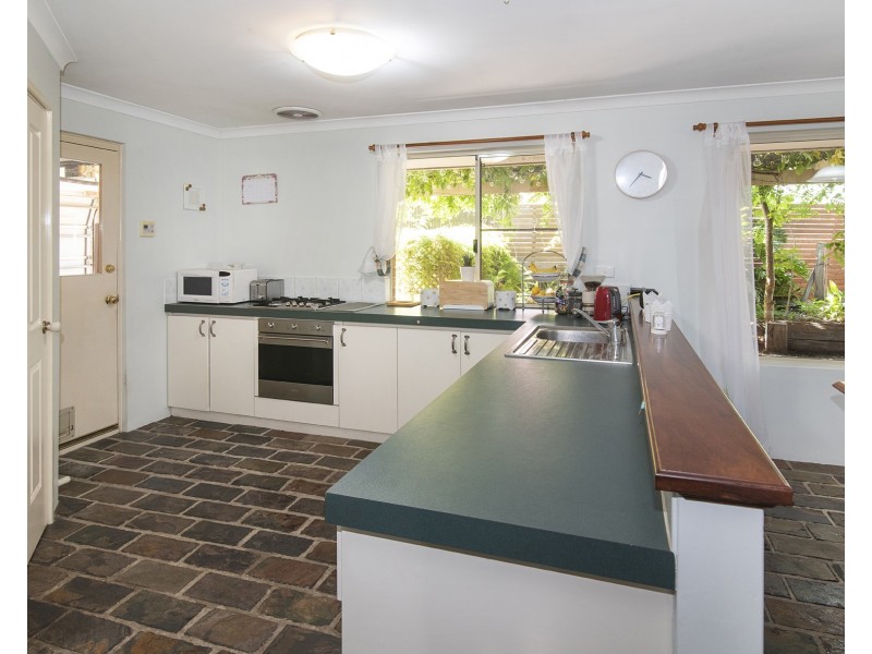 6 MacNeil Cove, West Busselton WA 6280