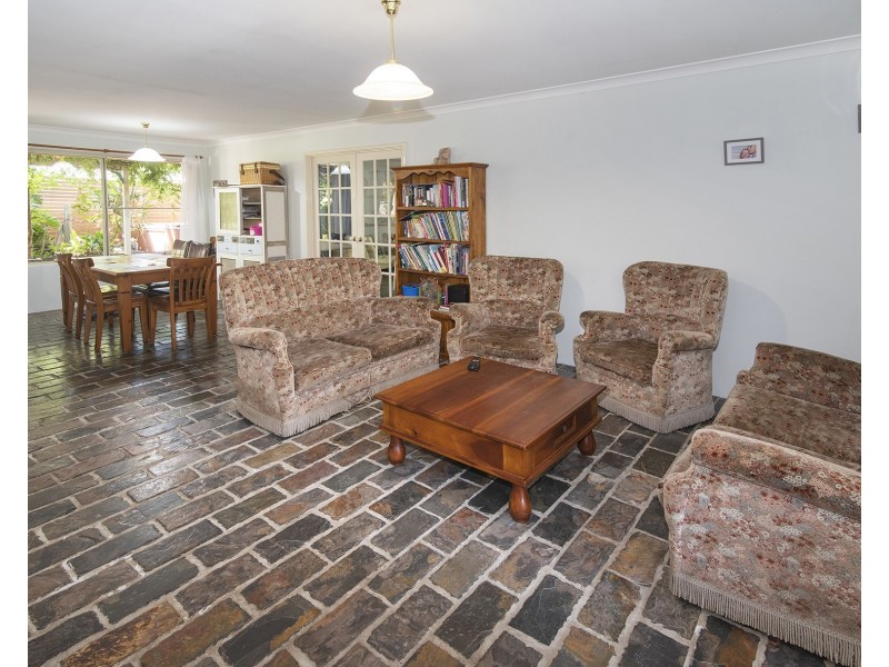 6 MacNeil Cove, West Busselton WA 6280