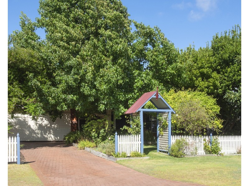 6 MacNeil Cove, West Busselton WA 6280