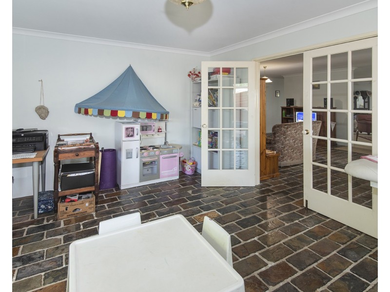 6 MacNeil Cove, West Busselton WA 6280