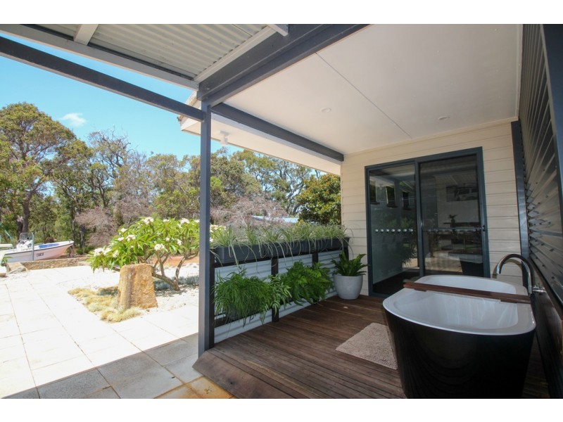 33 Terry Drive, Margaret River WA 6285