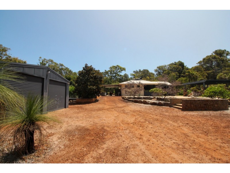33 Terry Drive, Margaret River WA 6285