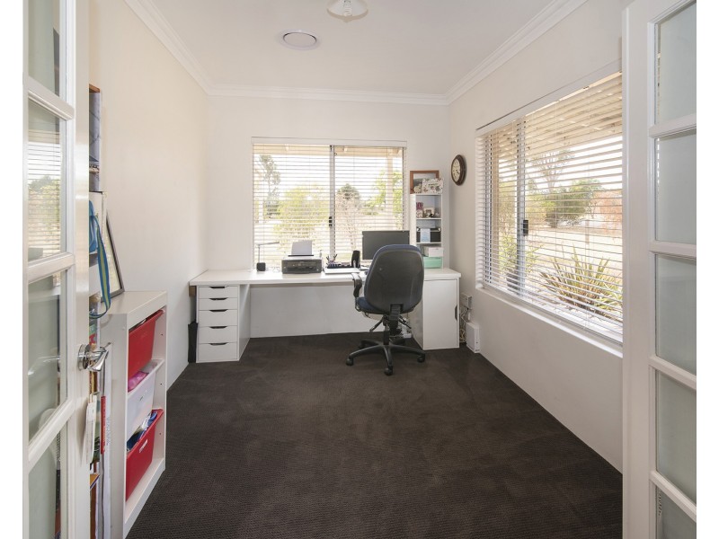 93 Morava Drive, Ambergate WA 6280