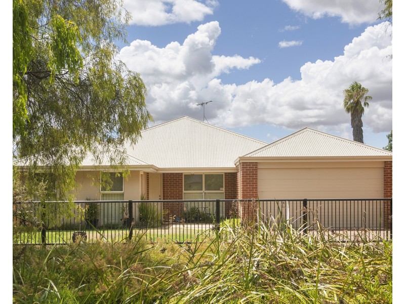 101 Broadwater Boulevard, Broadwater WA 6280
