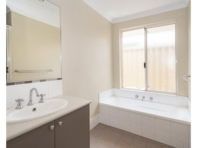 101 Broadwater Boulevard, Broadwater WA 6280