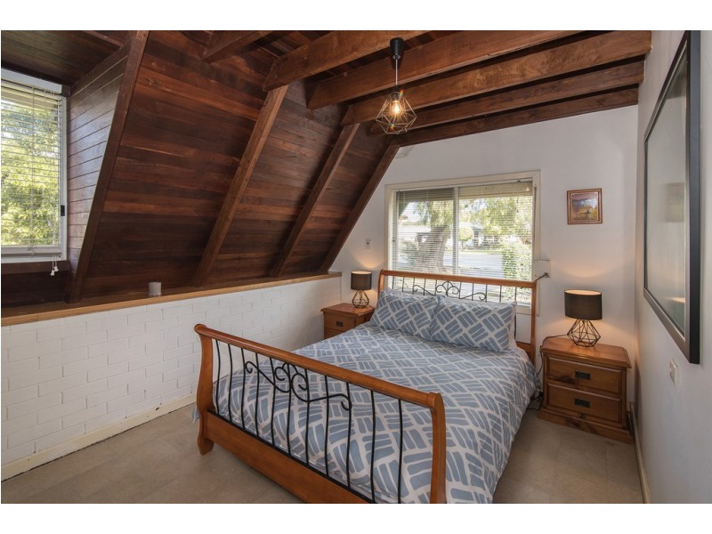 5 Andrews Street, Geographe WA 6280