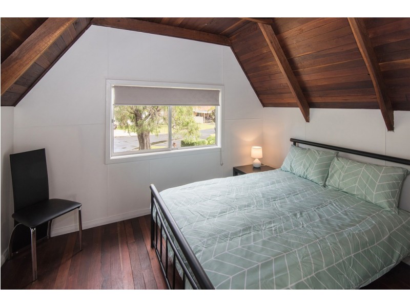 5 Andrews Street, Geographe WA 6280