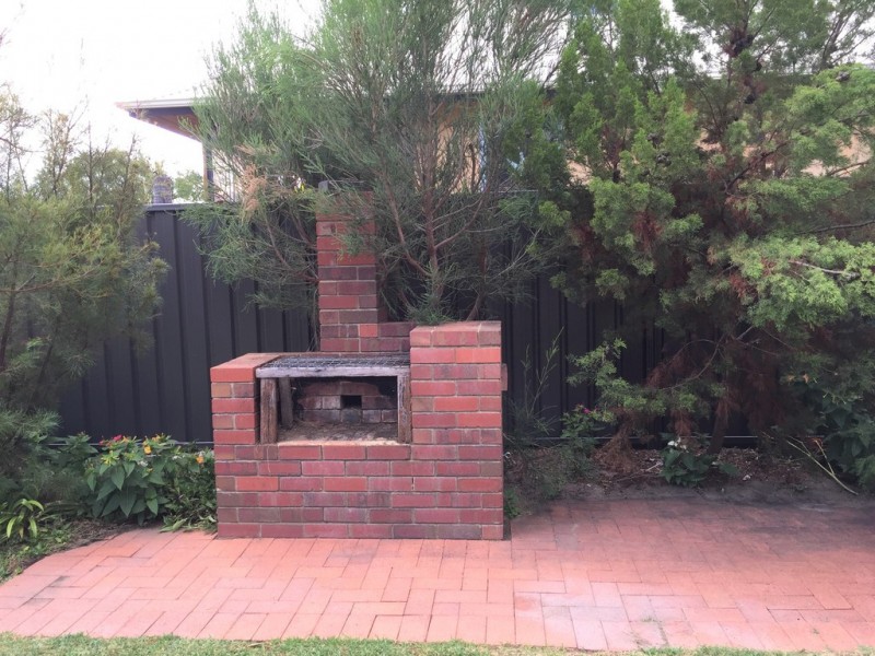 11 Moore Street, West Busselton WA 6280