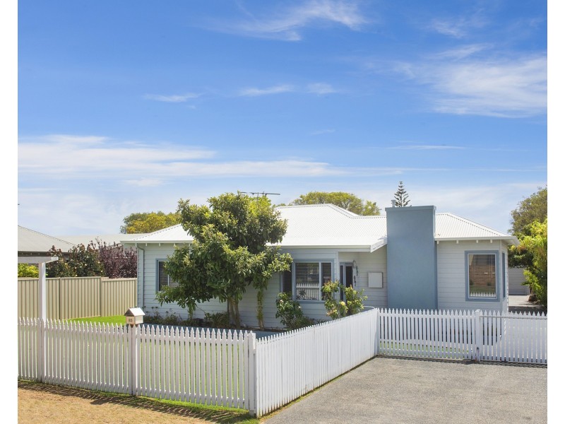 85 Fairbairn Road, Busselton WA 6280