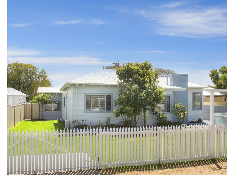 85 Fairbairn Road, Busselton WA 6280