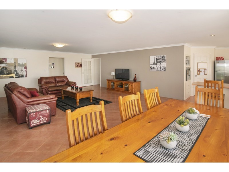 14 Haifordshire Loop, Busselton WA 6280