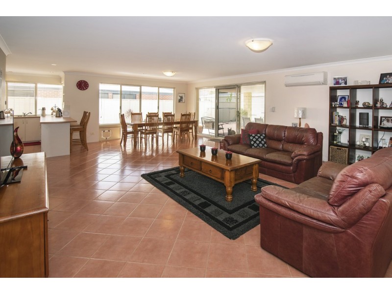 14 Haifordshire Loop, Busselton WA 6280