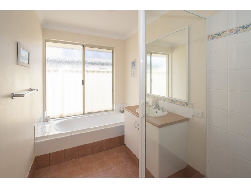 14 Haifordshire Loop, Busselton WA 6280