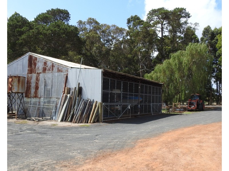 195 Crozier Road, Rosa Brook WA 6285