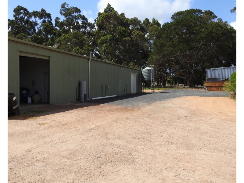 195 Crozier Road, Rosa Brook WA 6285