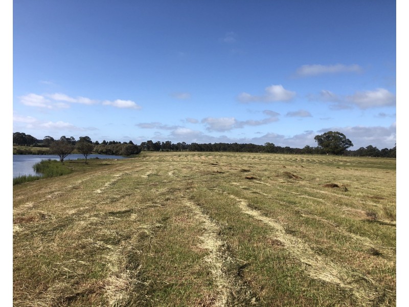 195 Crozier Road, Rosa Brook WA 6285