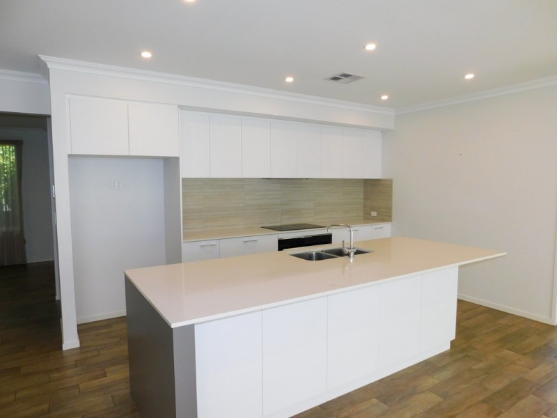 33 Tyrone Loop, Margaret River WA 6285