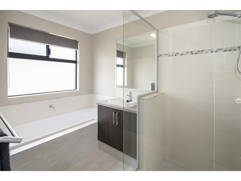 22 Plankton Street, Kealy WA 6280