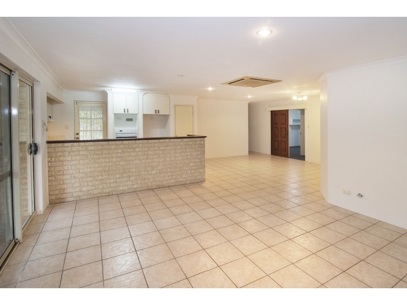 11 Cloisters Cove, West Busselton WA 6280