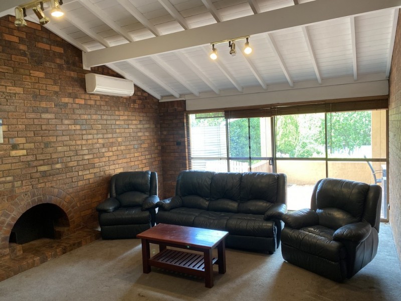 8 Kammann Street, Manjimup WA 6258