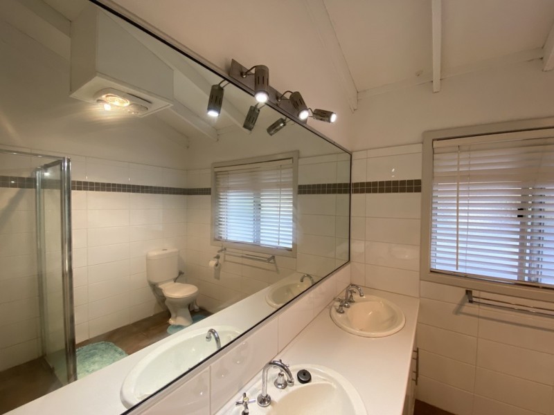 8 Kammann Street, Manjimup WA 6258