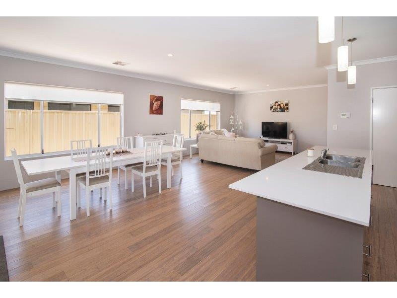 3 Stoker Street, West Busselton WA 6280