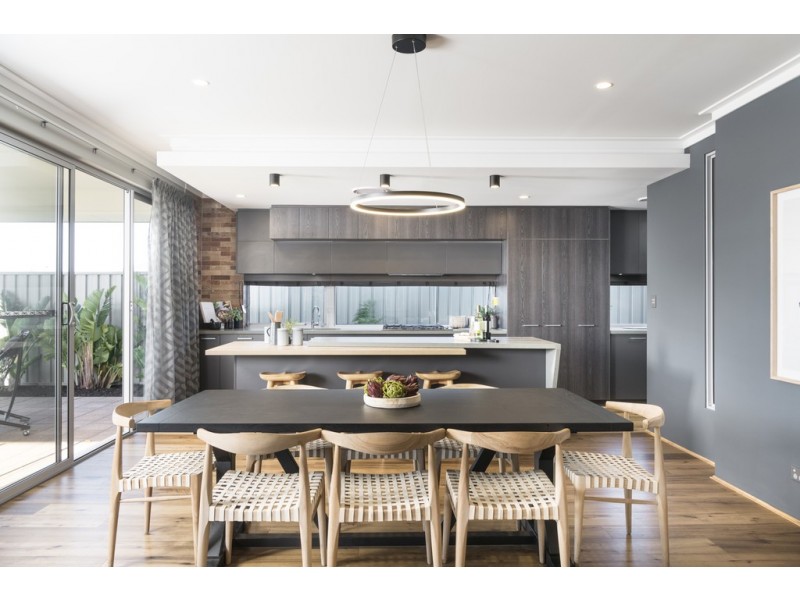 77 Gurnard Loop, Kealy WA 6280