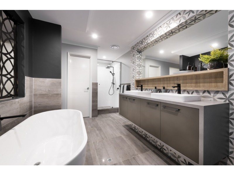 77 Gurnard Loop, Kealy WA 6280