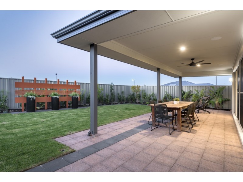 77 Gurnard Loop, Kealy WA 6280