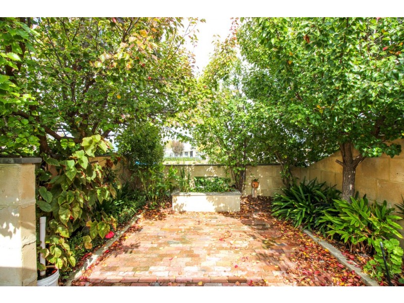 25 Orlando Boulevard, Vasse WA 6280