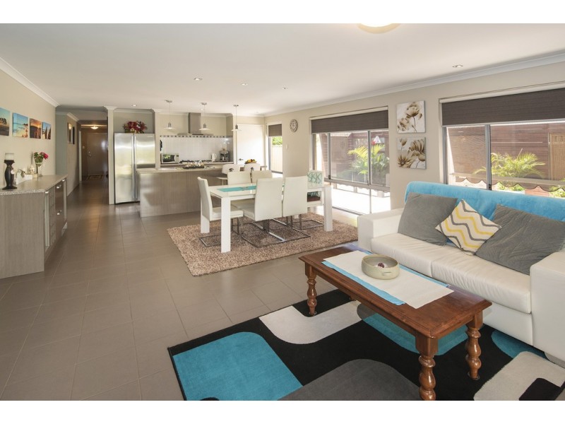 24 Seagull Drive, Broadwater WA 6280