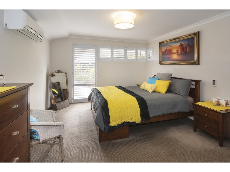 24 Seagull Drive, Broadwater WA 6280