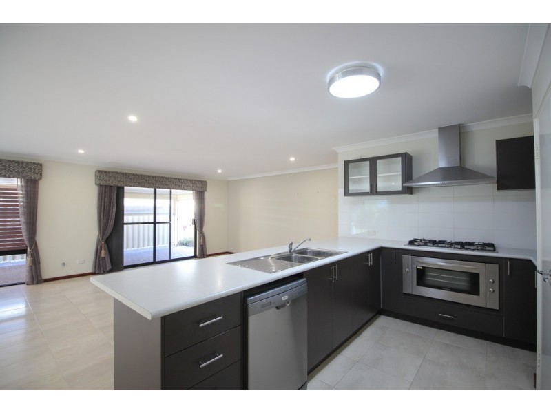 20 Finch Street, Broadwater WA 6280