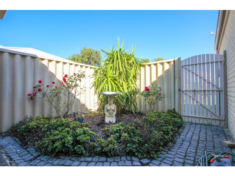 20 Finch Street, Broadwater WA 6280