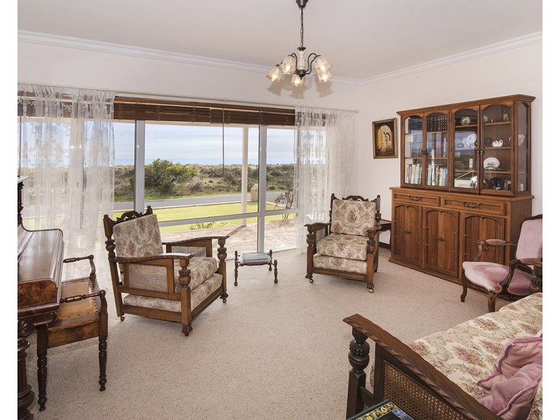 724 Geographe Bay Road, West Busselton WA 6280