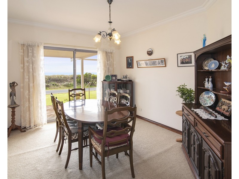 724 Geographe Bay Road, West Busselton WA 6280