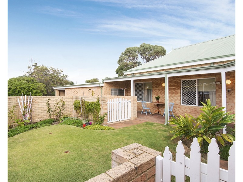 724 Geographe Bay Road, West Busselton WA 6280