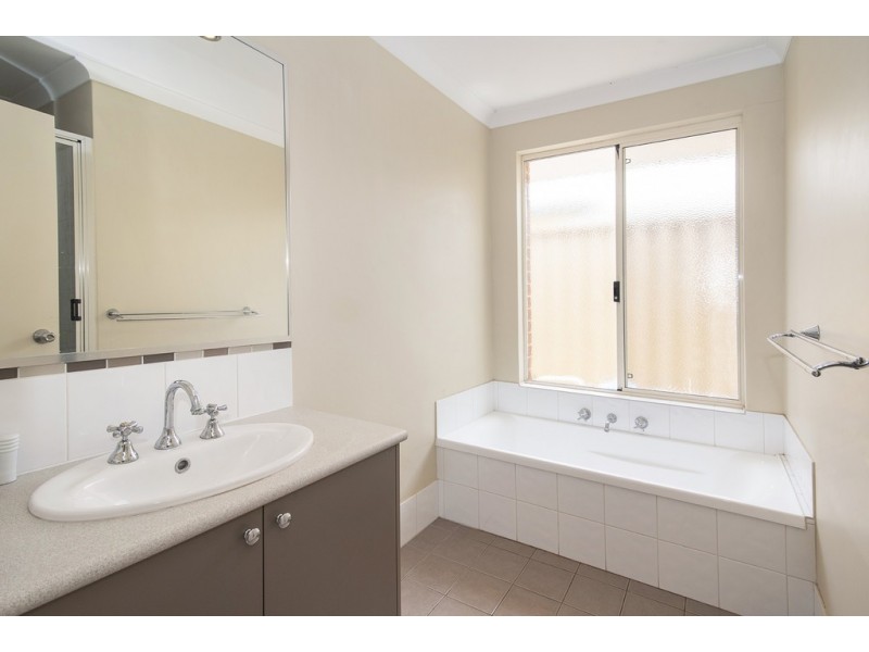 101 Broadwater Boulevard, Broadwater WA 6280