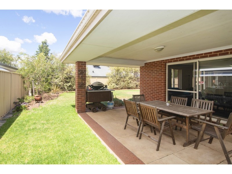 101 Broadwater Boulevard, Broadwater WA 6280