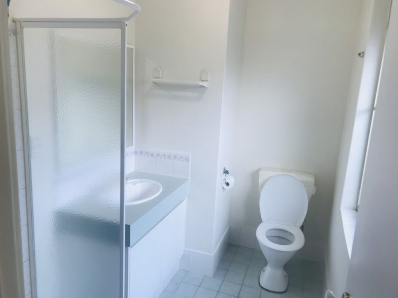 10B Holly Way, Glen Iris WA 6230