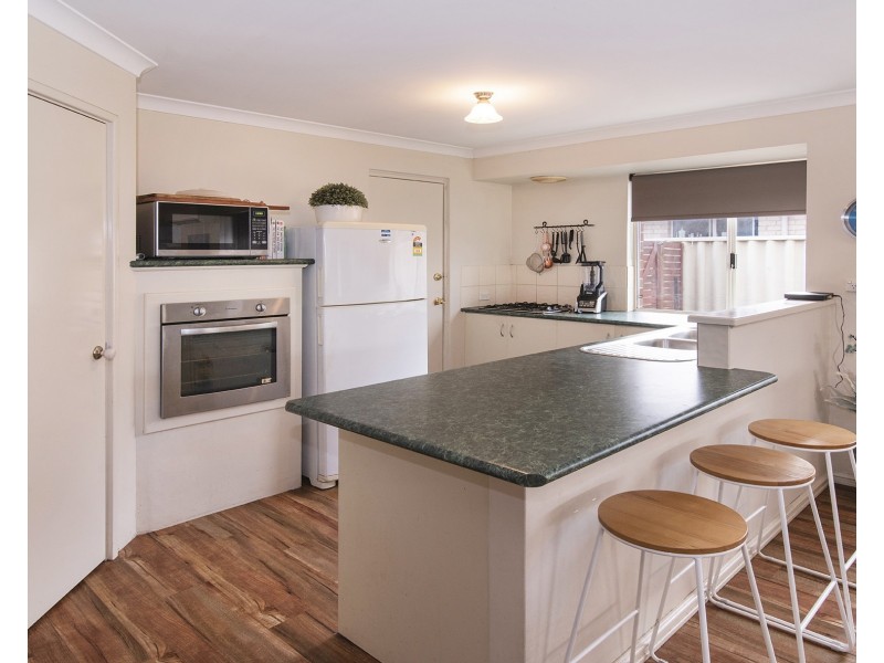 9 Wagon Entrance, Broadwater WA 6280