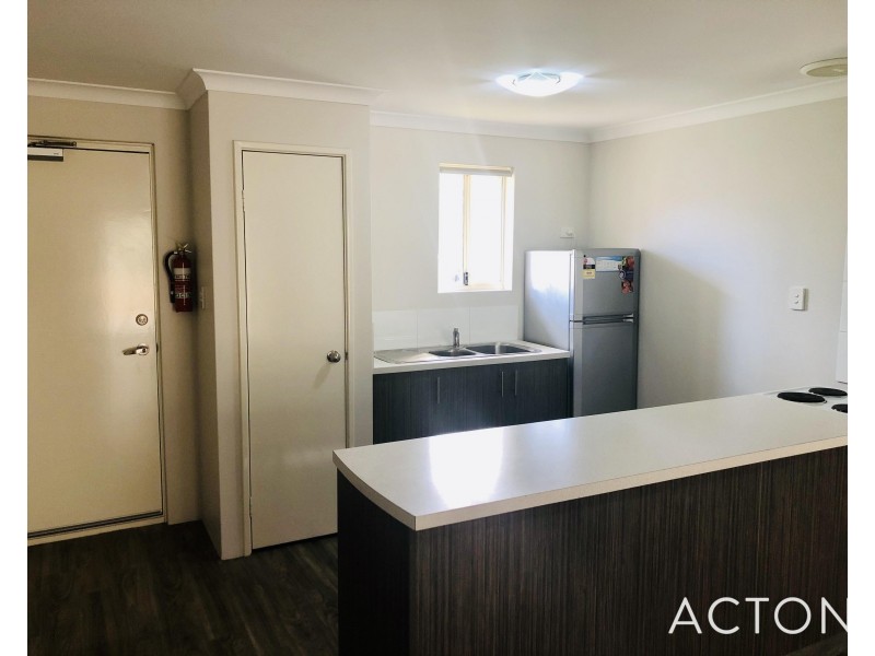 62/40 Reynolds Way, Withers WA 6230