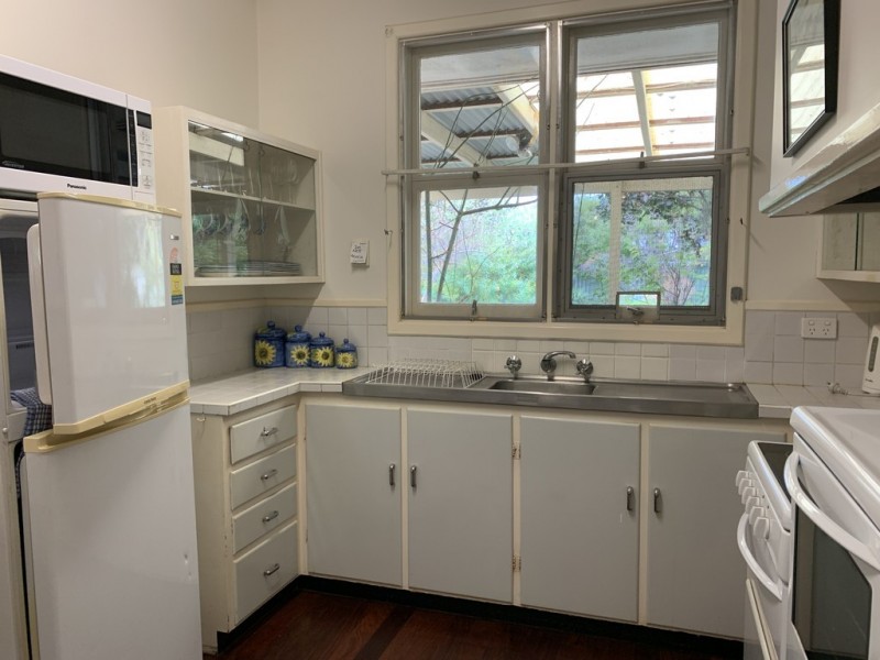 18 Reynolds Street, West Busselton WA 6280