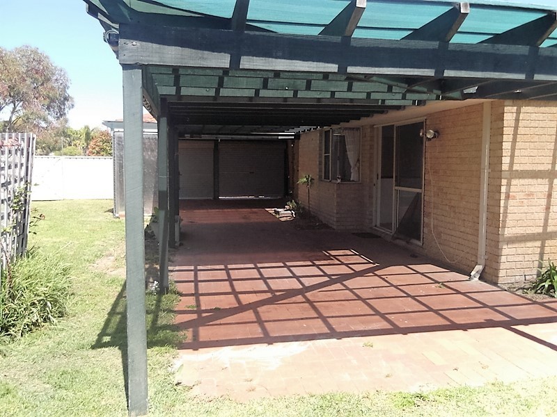 99 Hadfield Avenue, West Busselton WA 6280