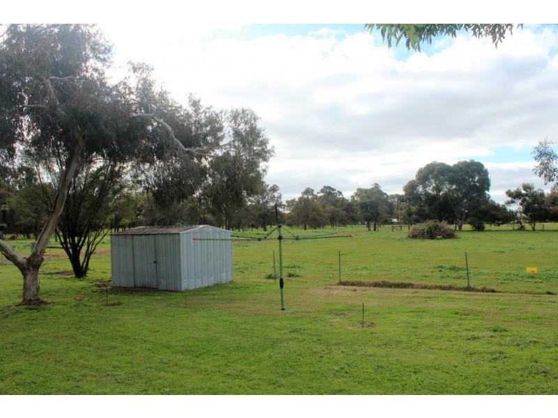 55 Piggott Road, Busselton WA 6280