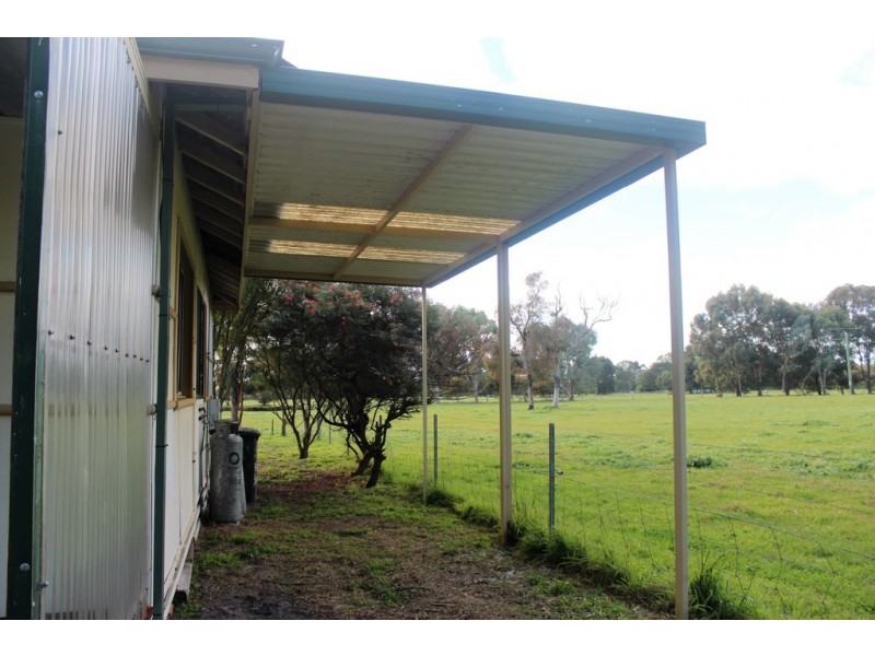 55 Piggott Road, Busselton WA 6280