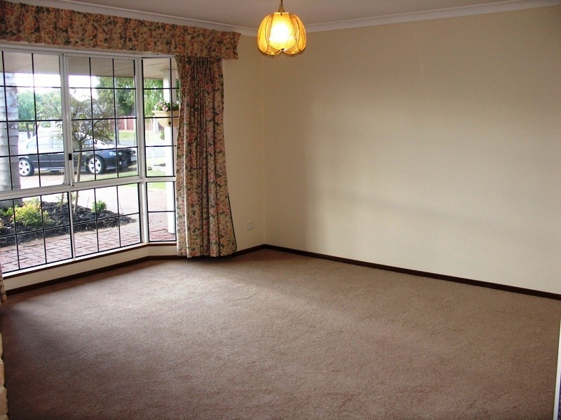 34 Black Swan Drive, West Busselton WA 6280