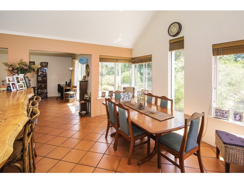 15 Wallaby Gardens, Busselton WA 6280